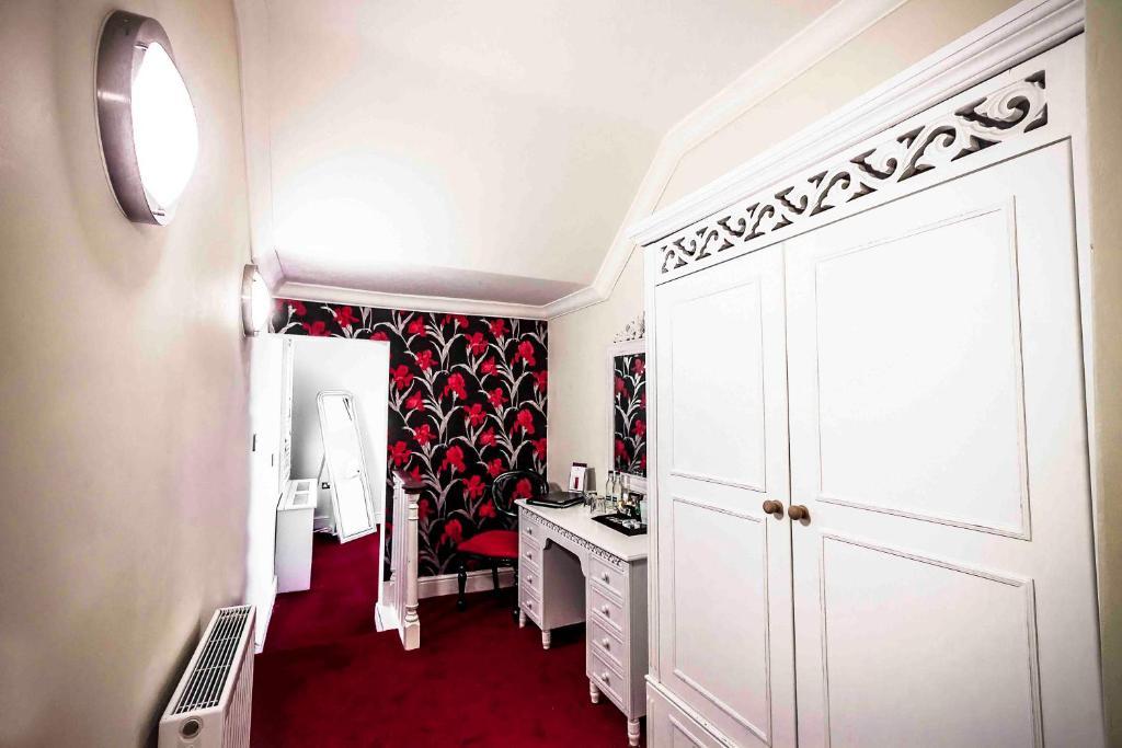 The Commercial Hotel チェスター エクステリア 写真